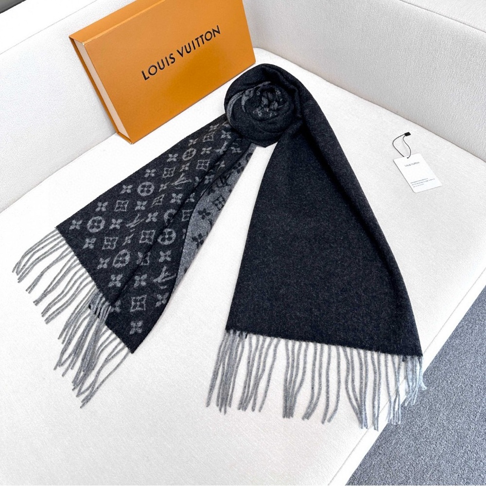 Louis Vuitton Black and Gray Scarf